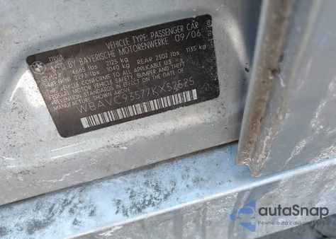 2007 BMW 328Xi z USA, uszkodzony, nr VIN WBAVC93577KX52525